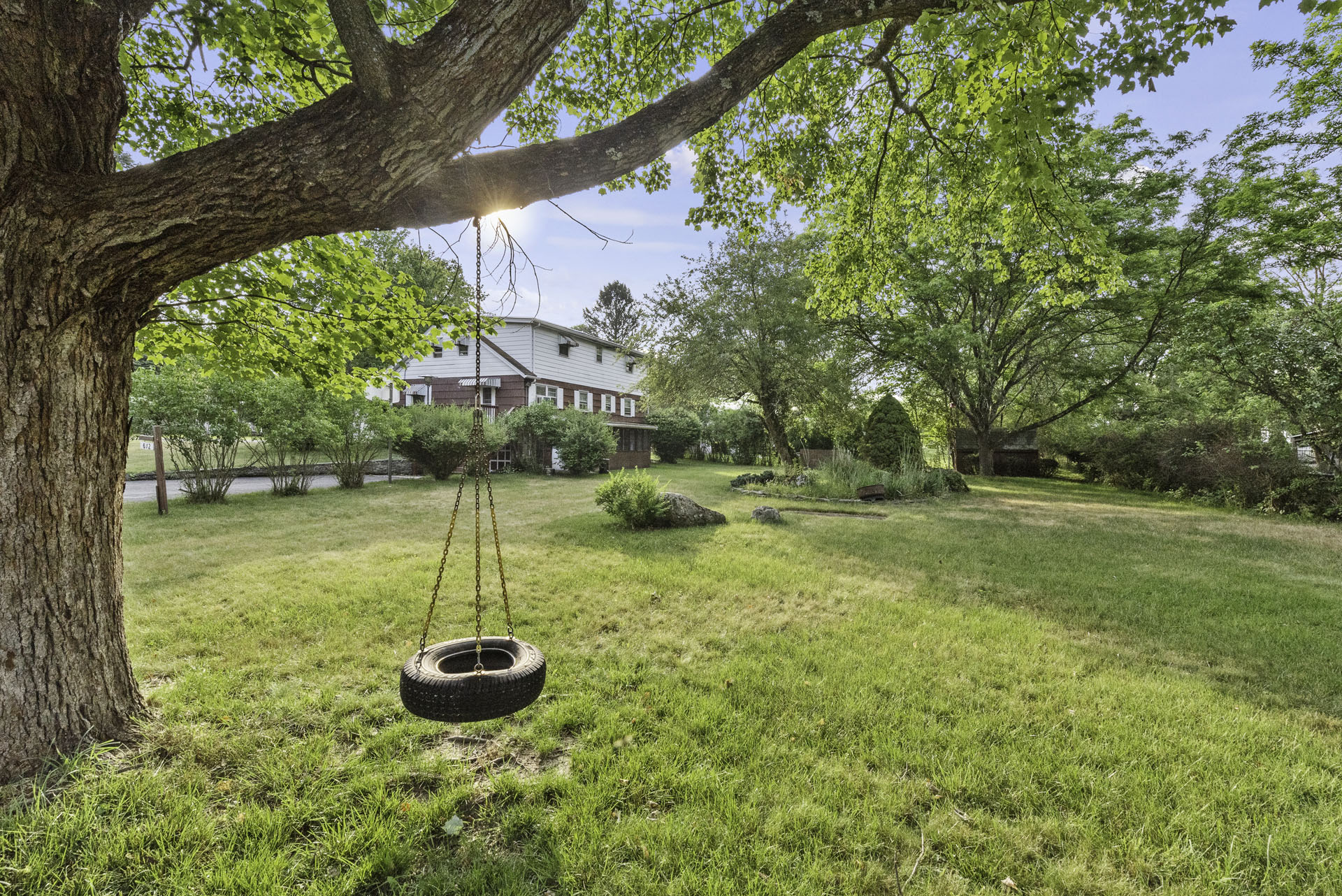 Pictures of the outside of a house