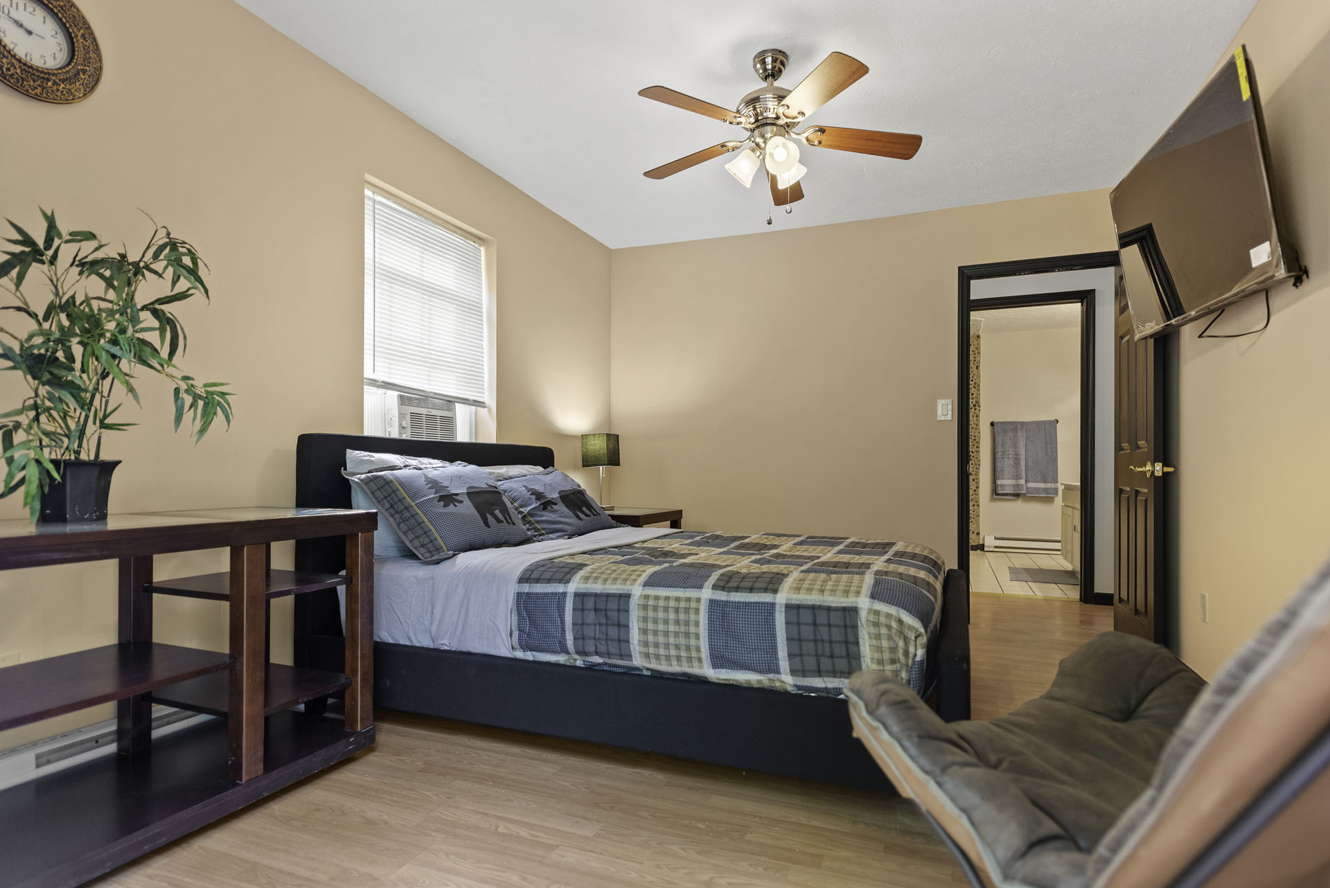 Pictures of the Interior of Houses